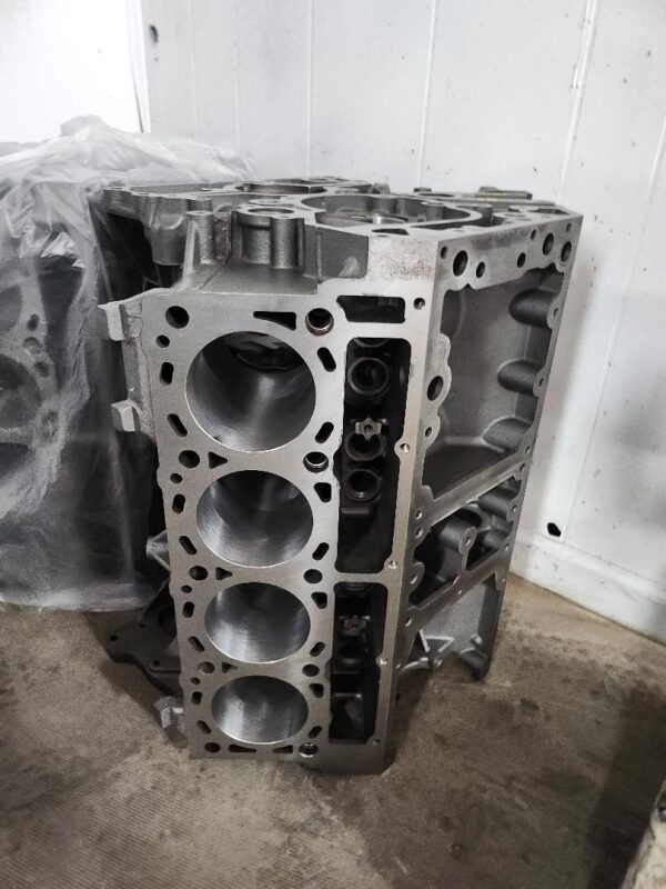 6.4 Powerstroke/MaxxForce 7 engine block.